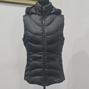 Eddie Bauer Black Hooded Puffer Vest, Size M, quilted
